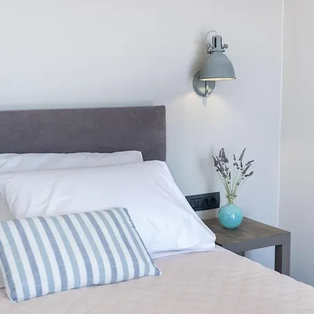 Shades Of Blue וילה טרפזאקי