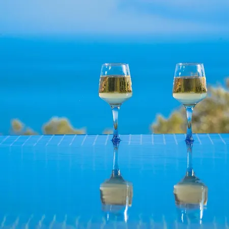 Shades Of Blue * Trapezaki (Kefalonia)