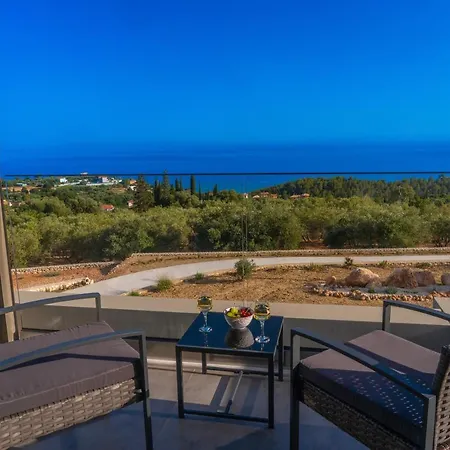 Shades Of Blue טרפזאקי