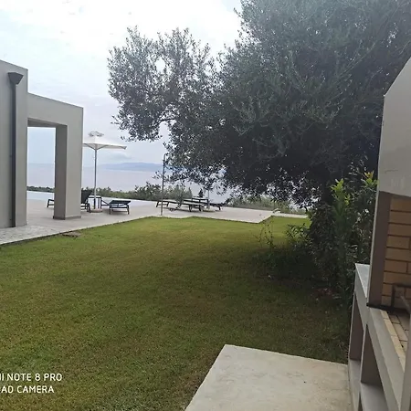 Villa Shades Of Blue *